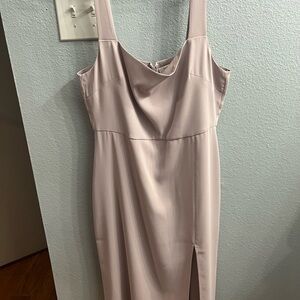 Babaton/Aritzia Soft Pink 90s Slit Dress